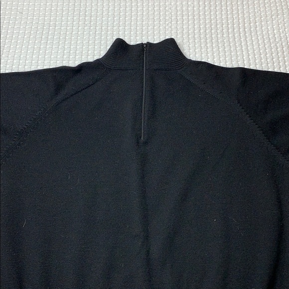 Black sweater - Picture 11 of 13